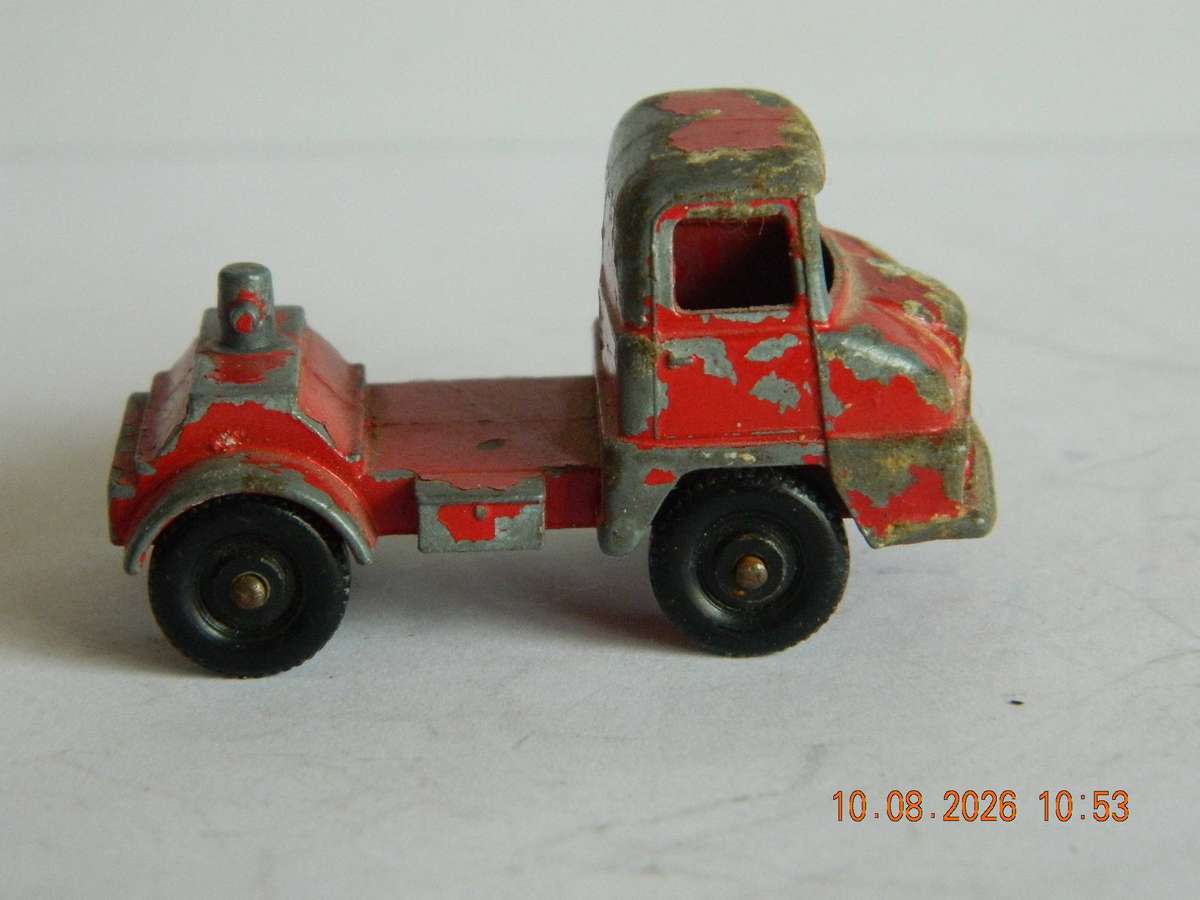 MATCHBOX MAJORPACK  -  7  -  THAMES TRADER CATTLE TRUCK CAB