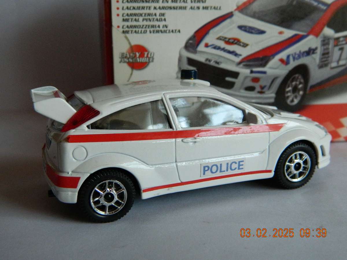 BBURAGO  -  49280  -  FORD FOCUS WRC