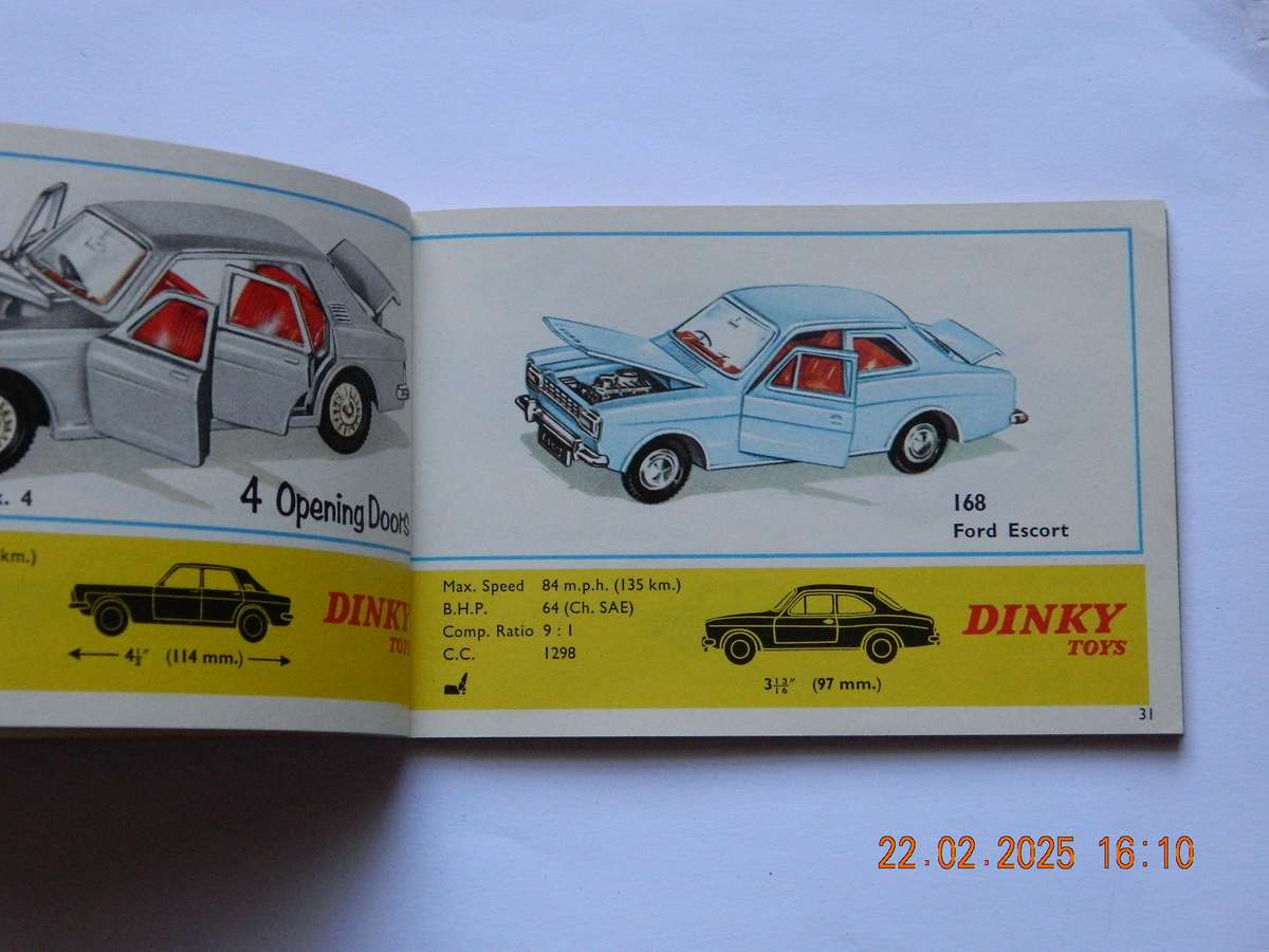 DINKY TOYS  -  PRODUCT MAGAZINE  -  NUMBER. 4  -  104 PAGES