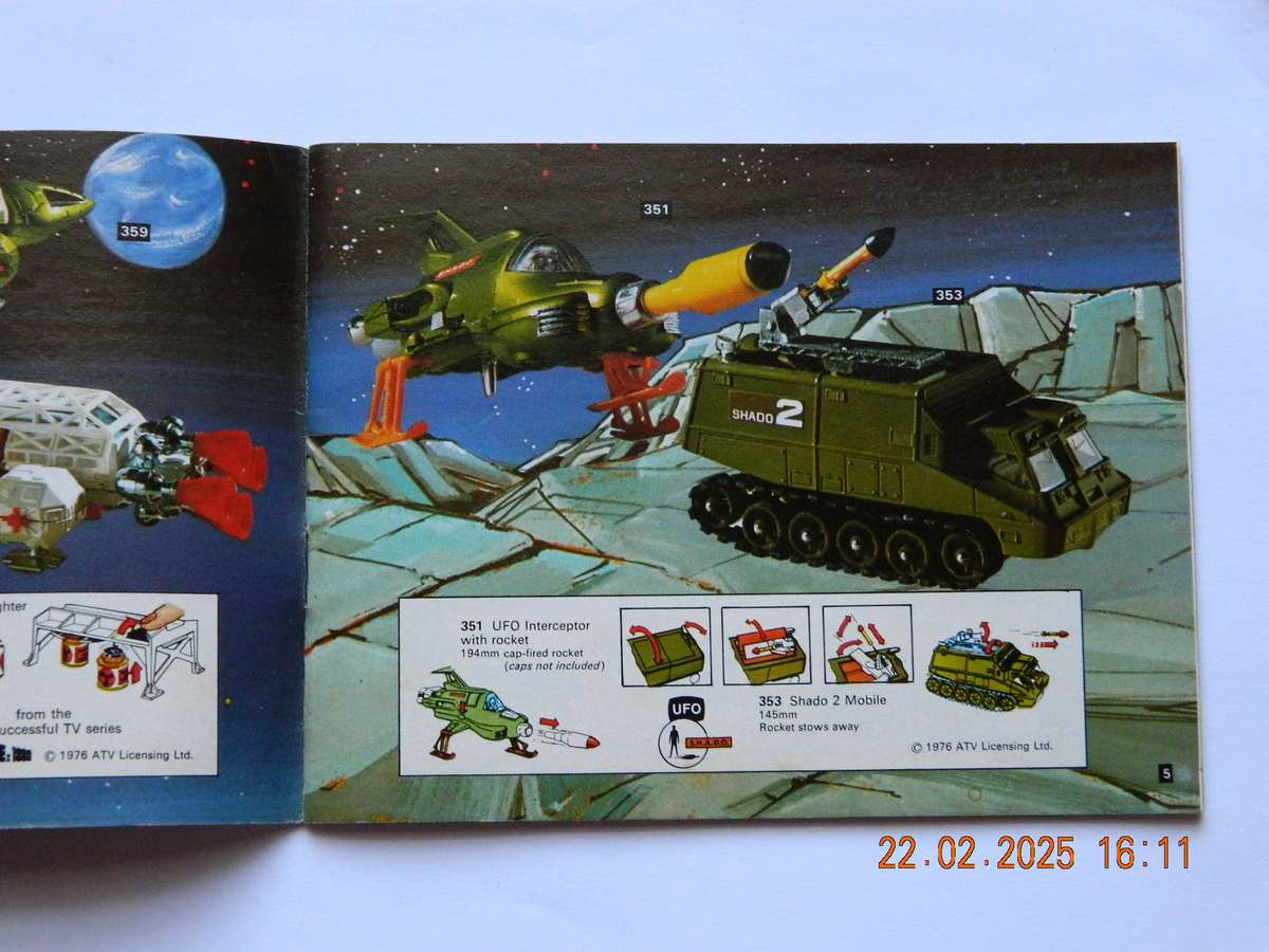 DINKY TOYS  -  PRODUCT MAGAZINE  -  NUMBER. 14  -  40  PAGES