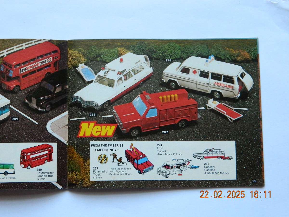 DINKY TOYS  -  PRODUCT MAGAZINE  -  NUMBER. 14  -  40  PAGES