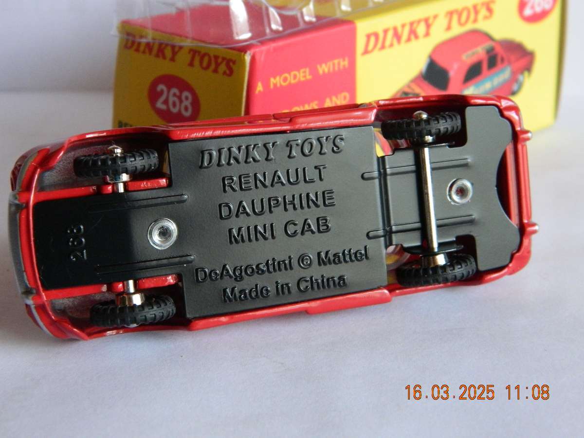 DEAGOSTINI - DINKY TOYS  -  268  -  RENAULT DAUPHINE MINICAB