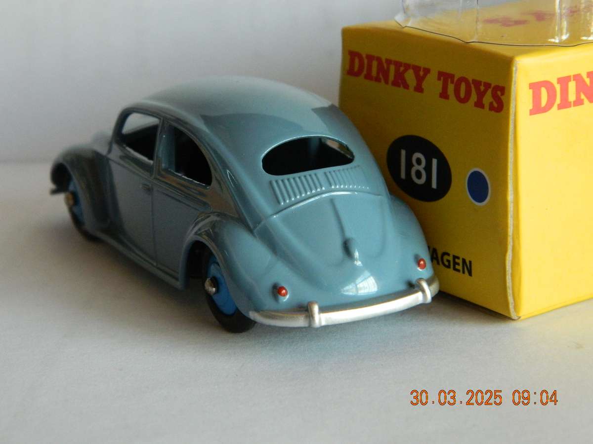 DEAGOSTINI - DINKY TOYS  -  181  -   VOLKSWAGEN