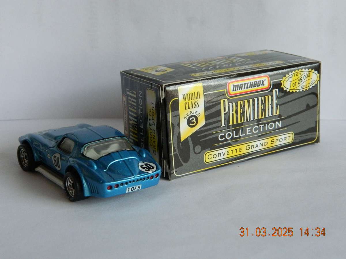 MATCHBOX  -  WORLD CLASS SERIES 3  -   PREMIERE COLLECTION  -  CORVETTE GRAND SPORT