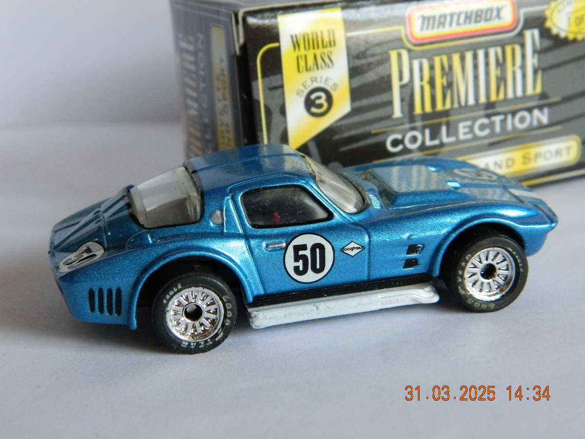 MATCHBOX  -  WORLD CLASS SERIES 3  -   PREMIERE COLLECTION  -  CORVETTE GRAND SPORT