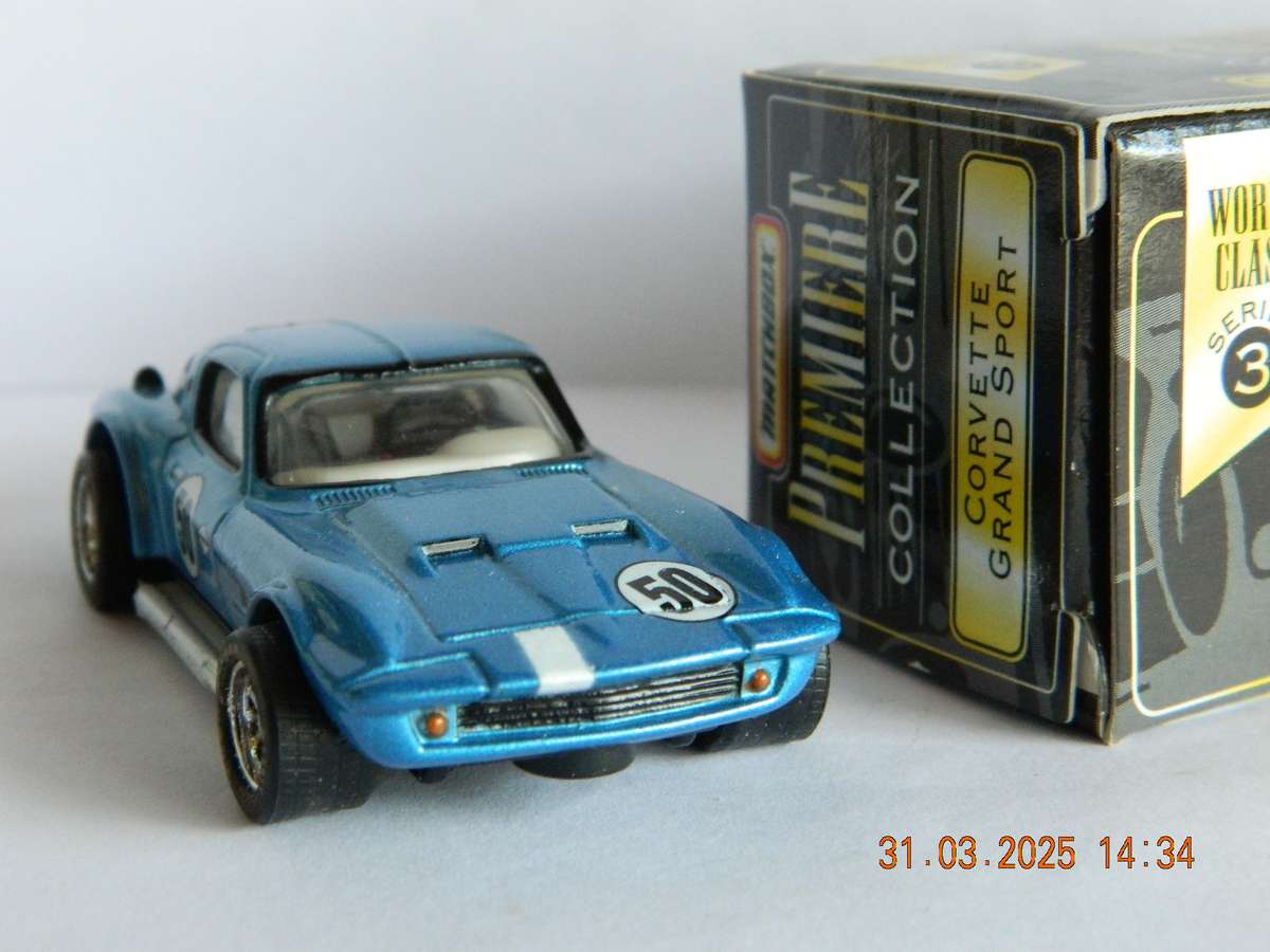 MATCHBOX  -  WORLD CLASS SERIES 3  -   PREMIERE COLLECTION  -  CORVETTE GRAND SPORT