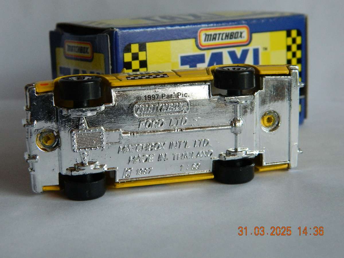 MATCHBOX  -  STAR CAR COLLECTION  -   804  -  FORD SUNSHINE CAB