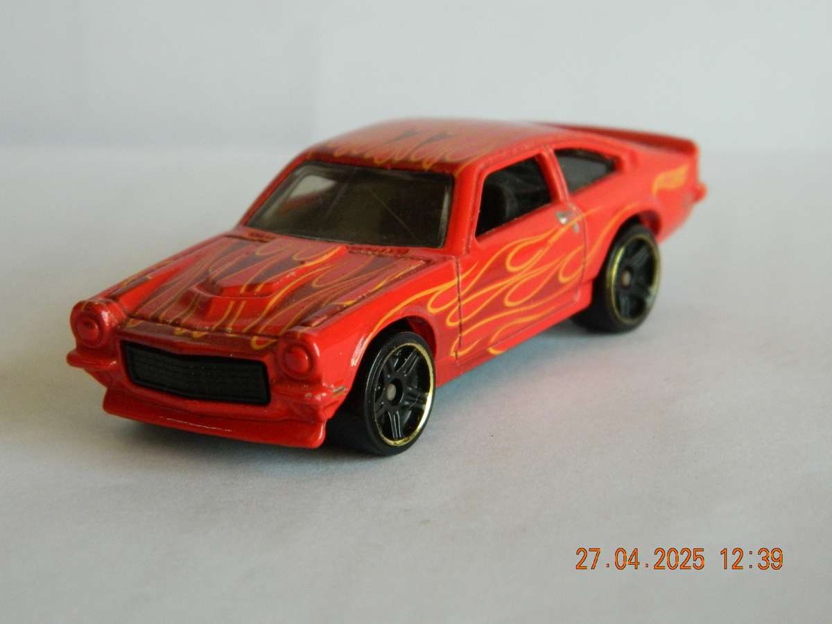 HOTWHEELS   -    -   CUSTOM V8 - VEGA