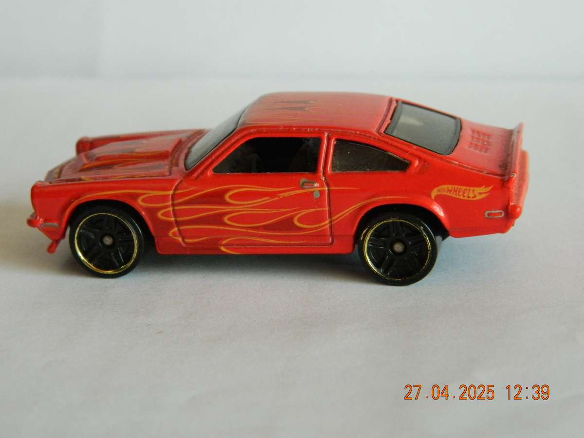 HOTWHEELS   -    -   CUSTOM V8 - VEGA