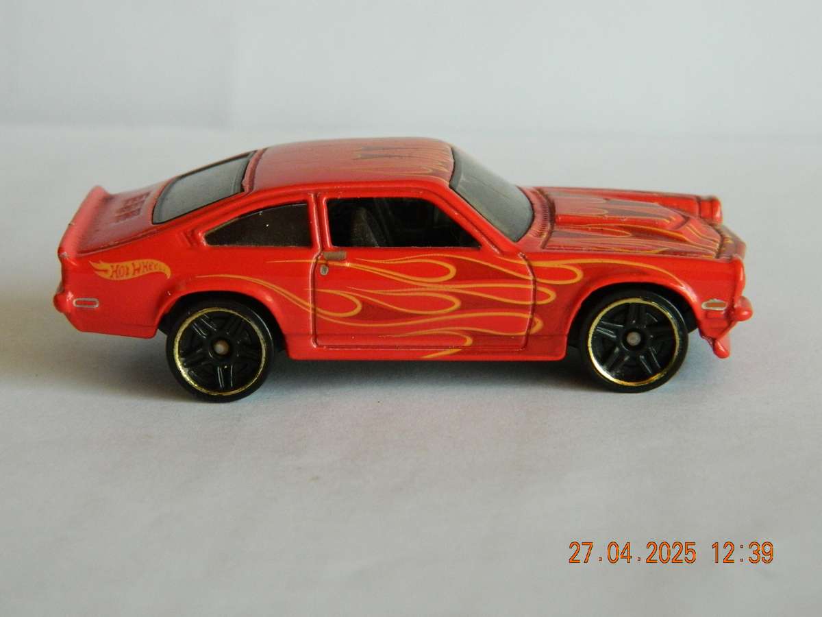 HOTWHEELS   -    -   CUSTOM V8 - VEGA