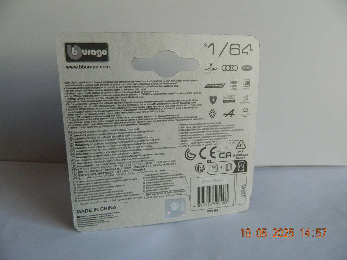 BBURAGO  -  VOLKSWAGEN BEETLE