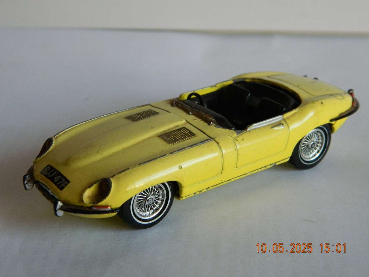 MATCHBOX DINKY  -  DY-1  -  1967  'E'  TYPE  JAGUAR