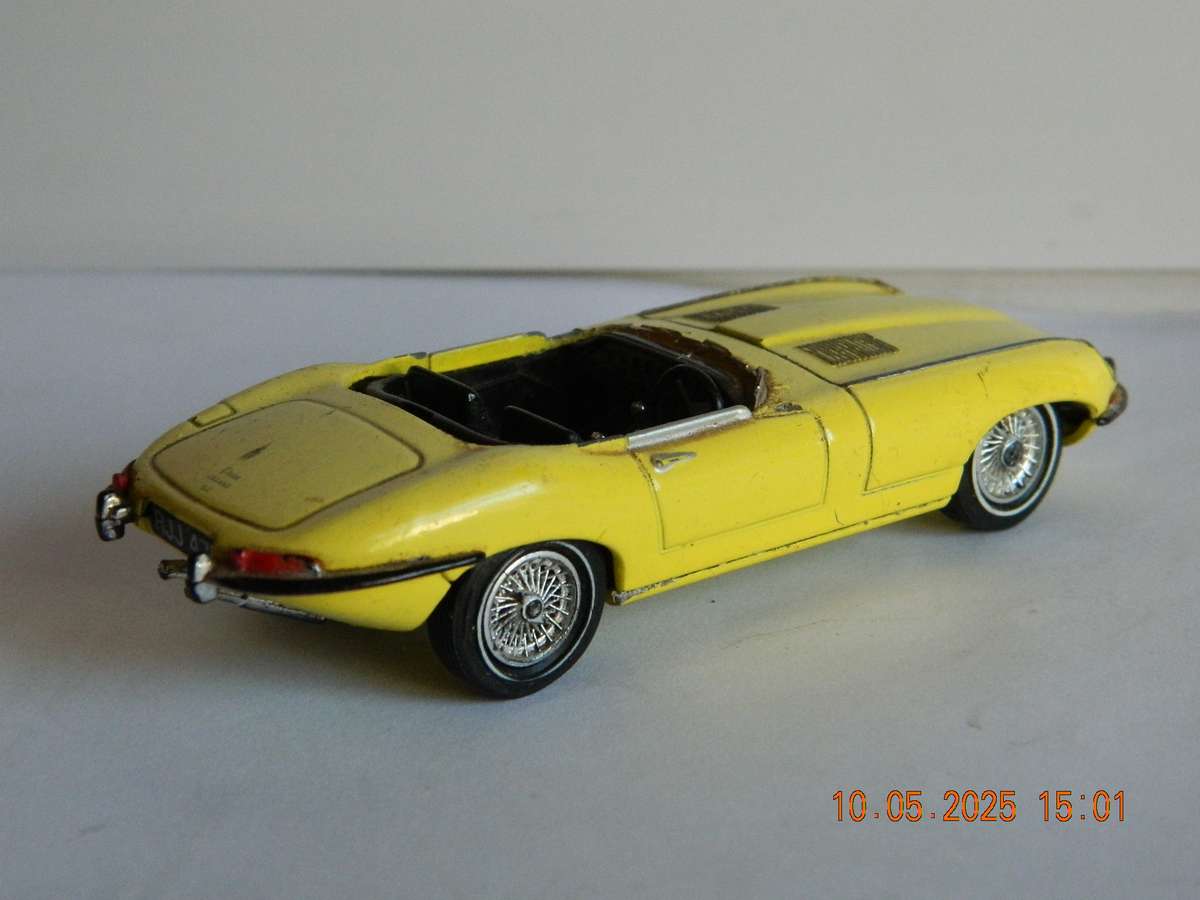 MATCHBOX DINKY  -  DY-1  -  1967  'E'  TYPE  JAGUAR