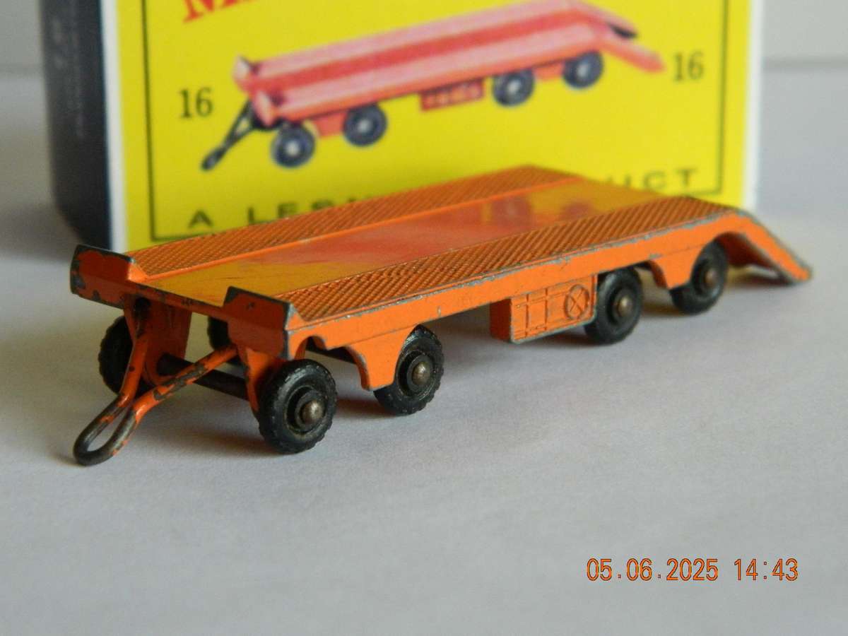 MATCHBOX SERIES  - 16  -  SUPER  "ATLANTIC"  TRANSPORTER TRAILER
