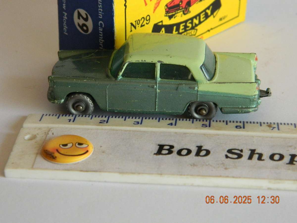 MATCHBOX SERIES  -  29  -   AUSTIN A55 CAMBRIDGE