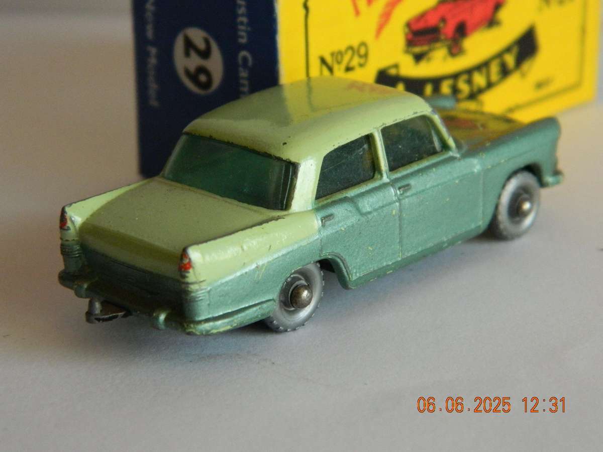 MATCHBOX SERIES  -  29  -   AUSTIN A55 CAMBRIDGE