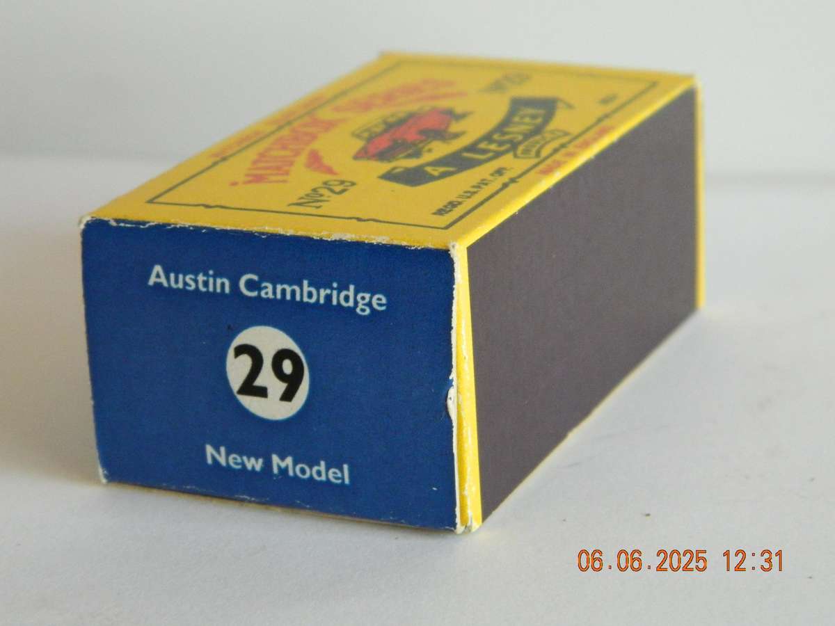 MATCHBOX SERIES  -  29  -   AUSTIN A55 CAMBRIDGE