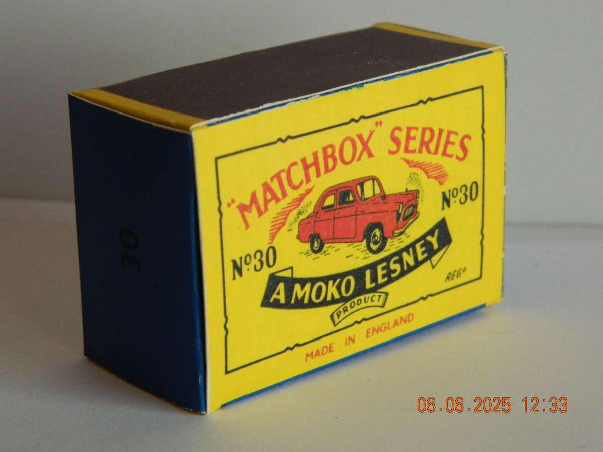 MATCHBOX SERIES  -  30  -   FORD PREFECT