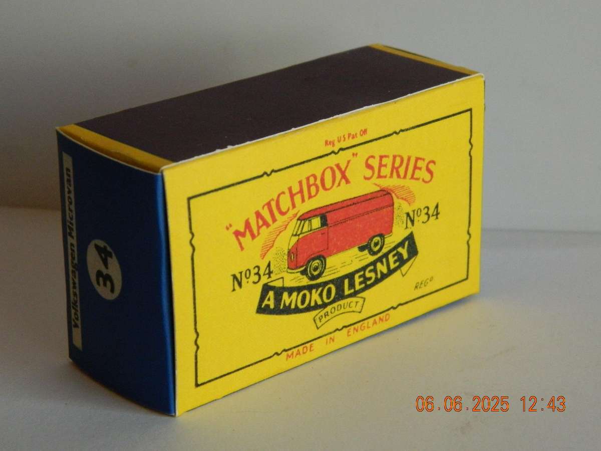 MATCHBOX SERIES  -  34  -   VOLKSWAGEN 15CWT VAN