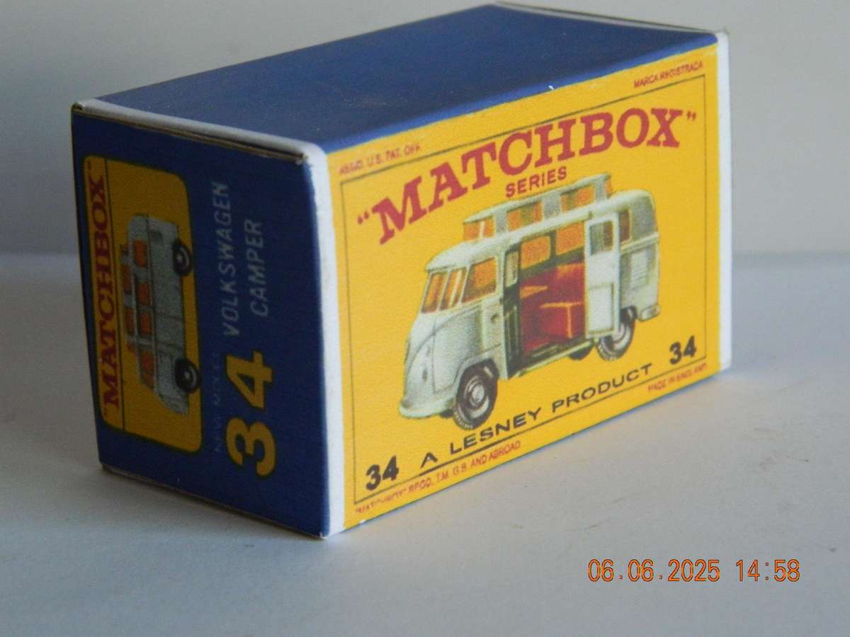 MATCHBOX SERIES  -  34  -   VOLKSWAGEN CAMPER