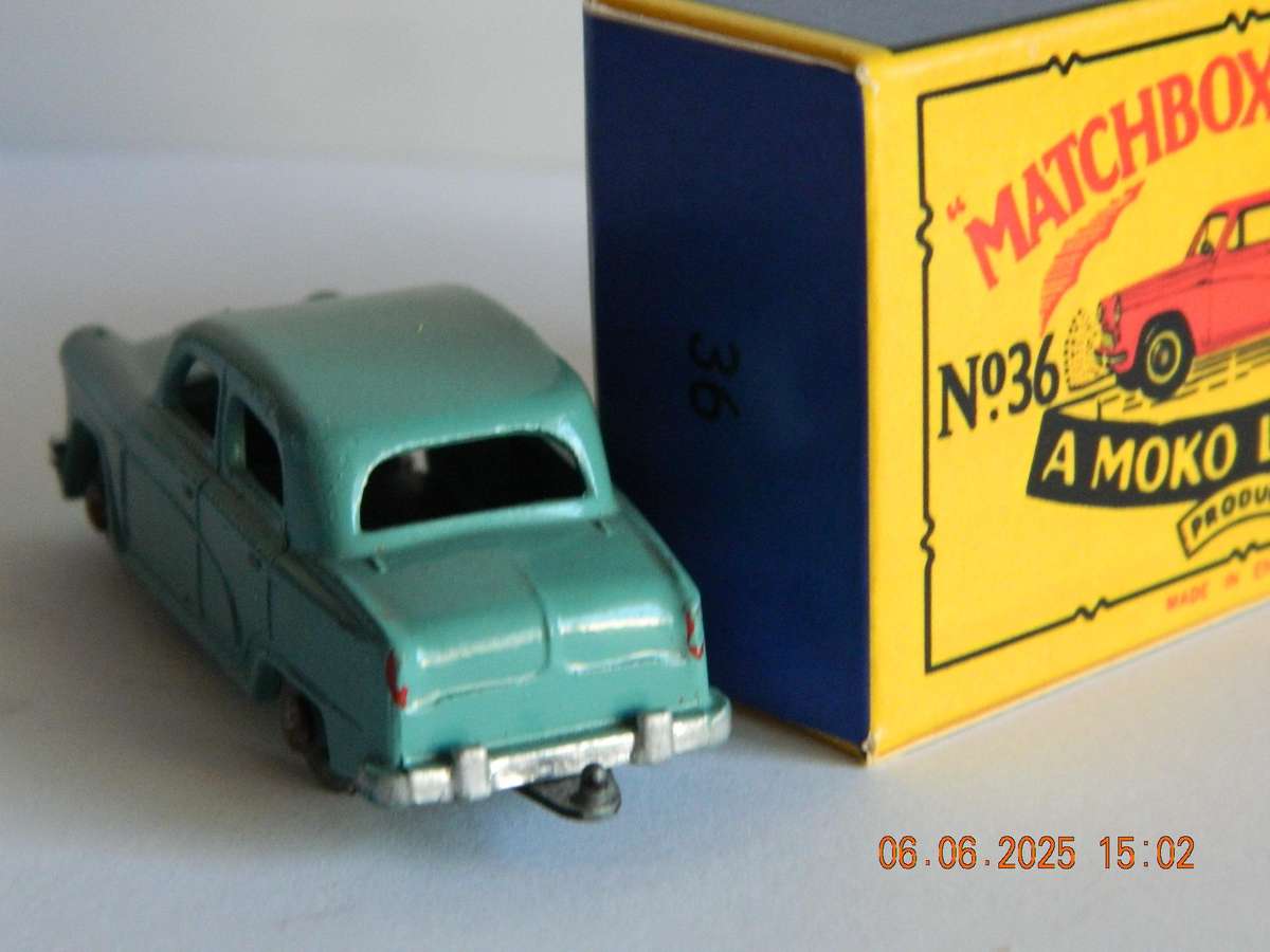 MATCHBOX SERIES  -  36  -  AUSTIN  A50