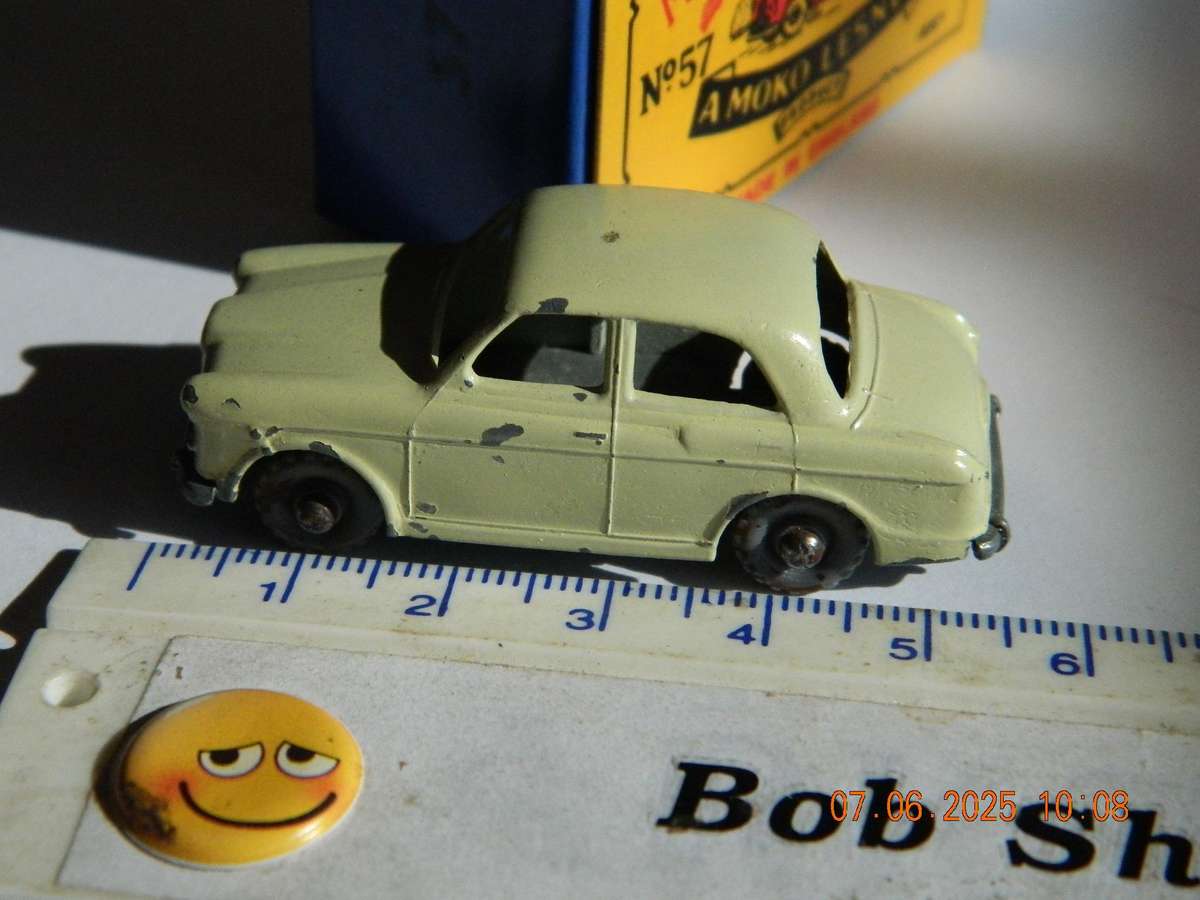 MATCHBOX SERIES  -  57  -  WOLSELEY  1500
