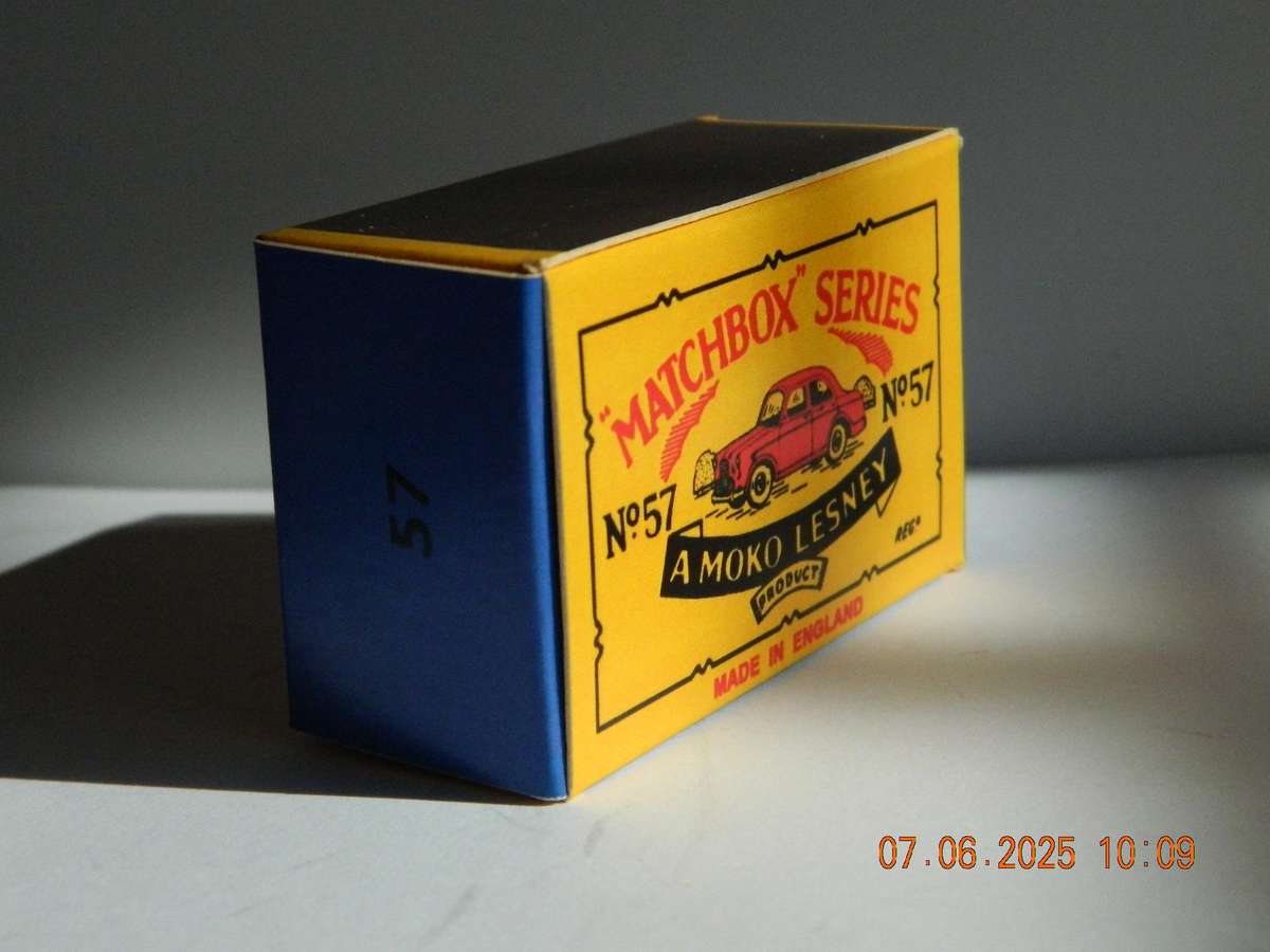 MATCHBOX SERIES  -  57  -  WOLSELEY  1500