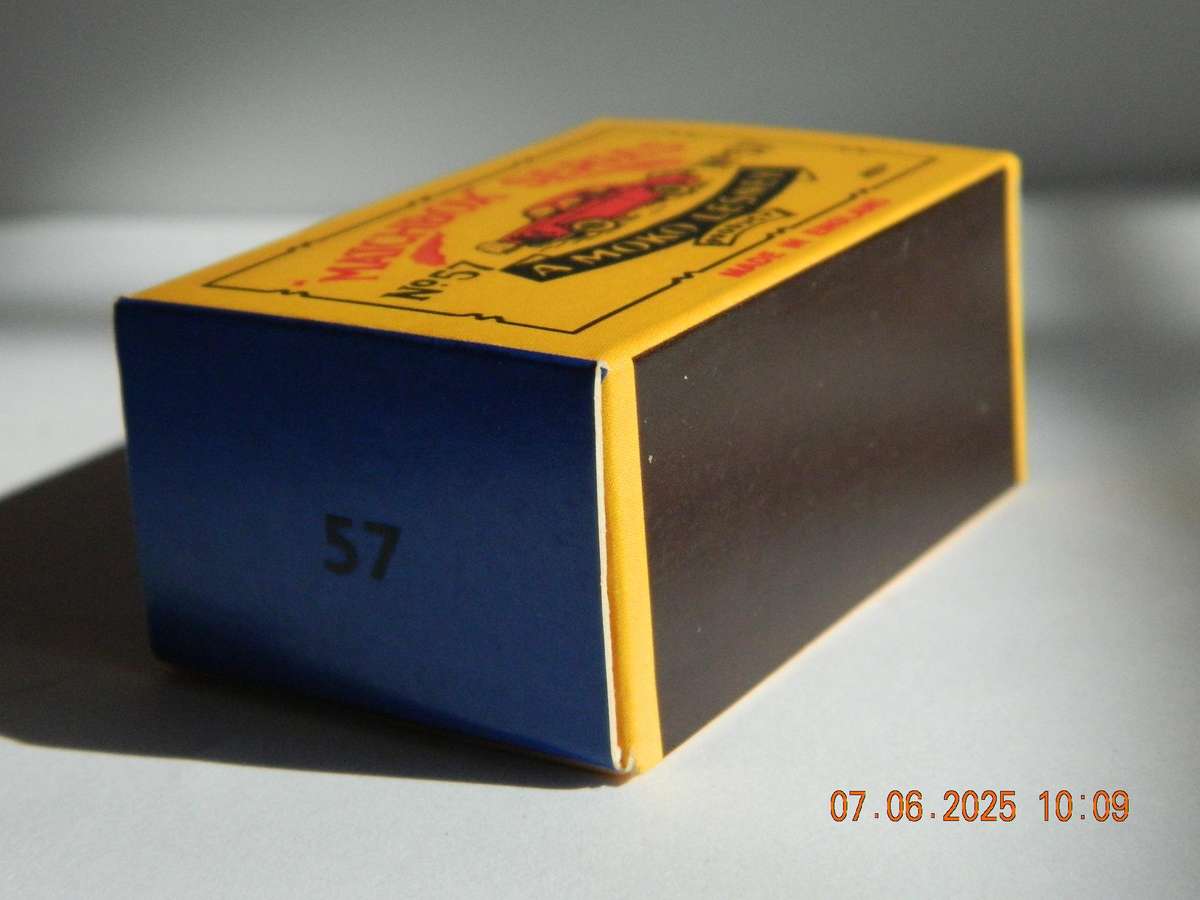 MATCHBOX SERIES  -  57  -  WOLSELEY  1500