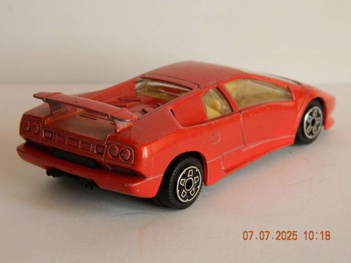 BBURAGO -  LAMBORGHINI DIABLO