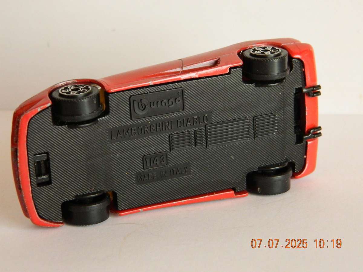 BBURAGO -  LAMBORGHINI DIABLO