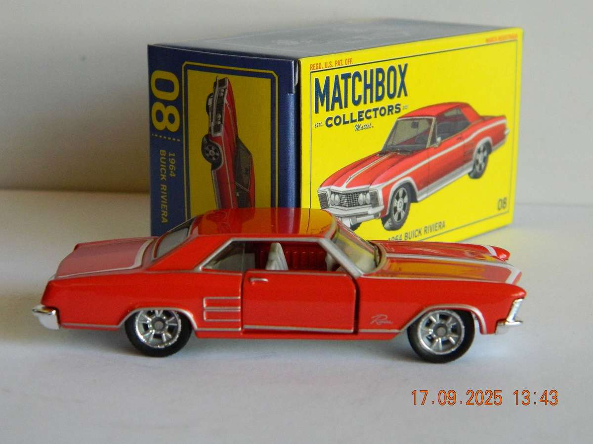 MATCHBOX COLLECTORS  -  08  -   1964 - BUICK RIVIERA