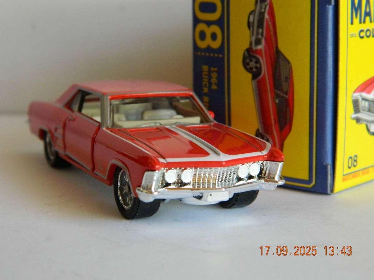 MATCHBOX COLLECTORS  -  08  -   1964 - BUICK RIVIERA
