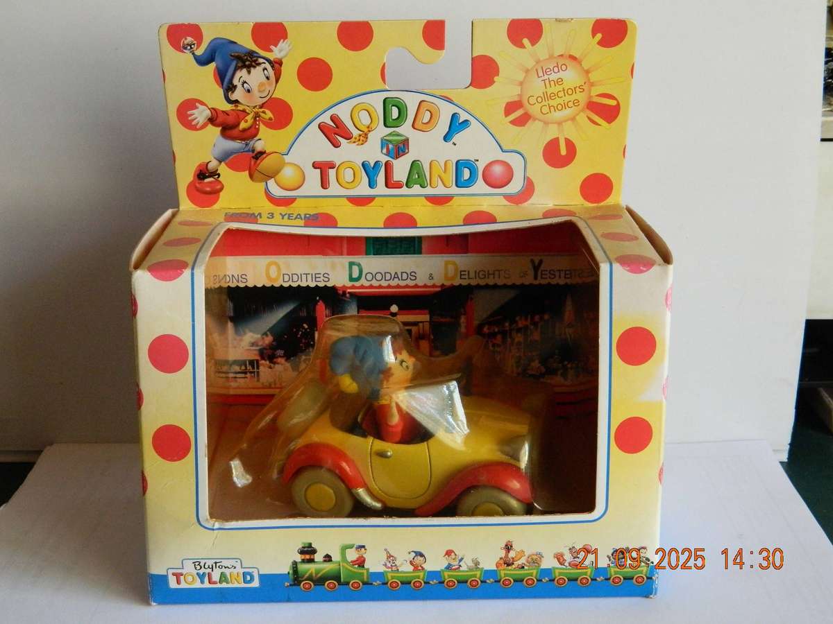 LLEDO TOYS  -  TOYLAND CARS  - 125399  -   NODDY'S CAR  -  VERY RARE