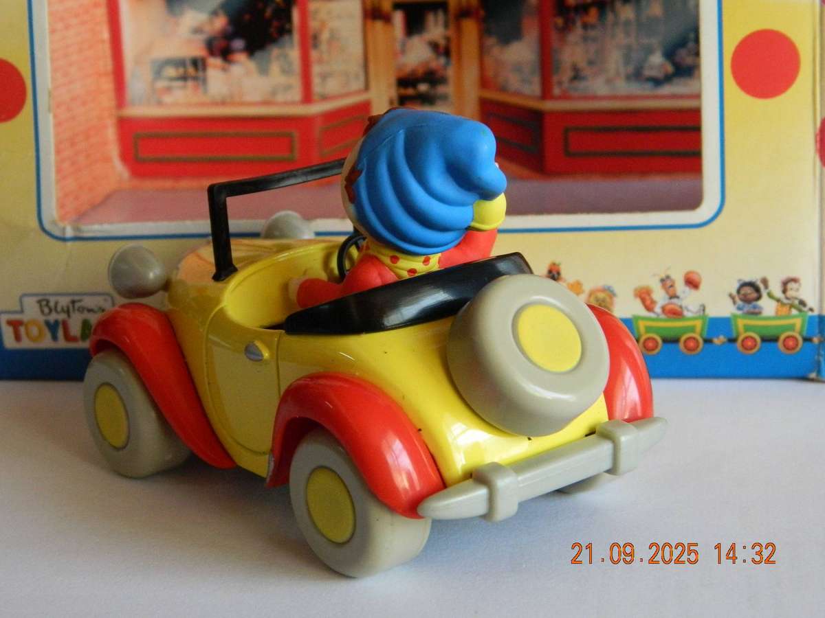 LLEDO TOYS  -  TOYLAND CARS  - 125399  -   NODDY'S CAR  -  VERY RARE