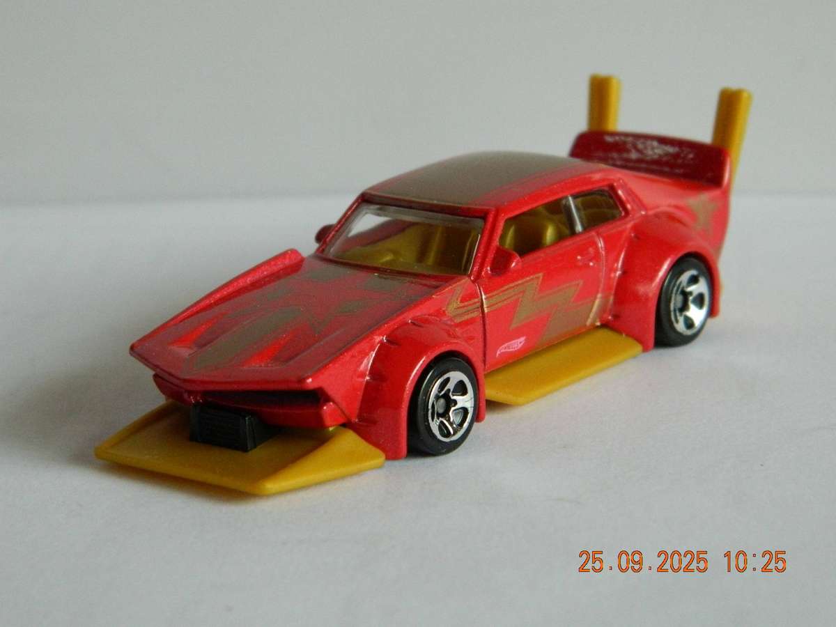 HOTWHEELS   -    -    MAD MANGA