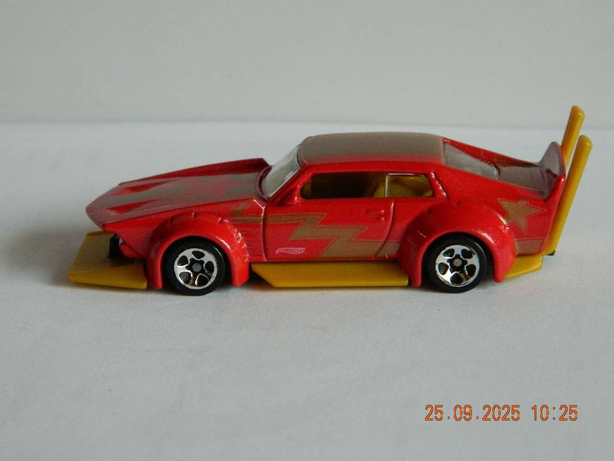 HOTWHEELS   -    -    MAD MANGA