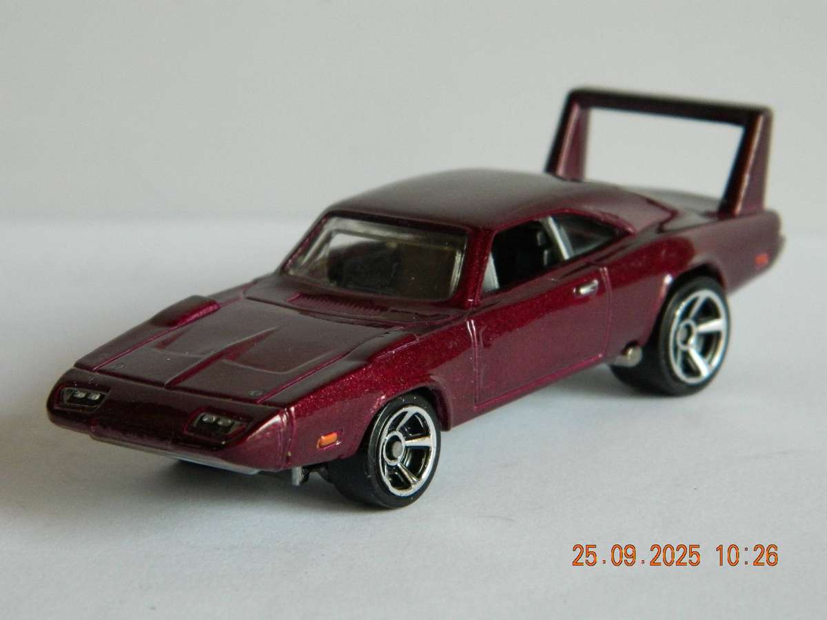 HOTWHEELS   -    -    CHRYSLER GROUP