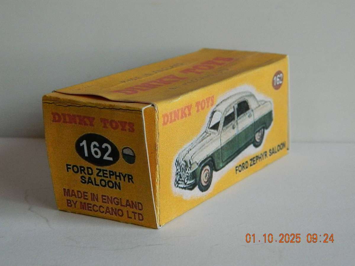 DINKY TOYS  -  162  -  FORD ZEPHYR SALOON