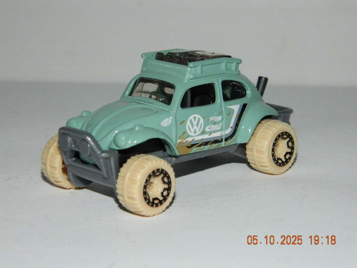 HOTWHEELS   -    -    VOLKSWAGEN  "BAJA BUG"