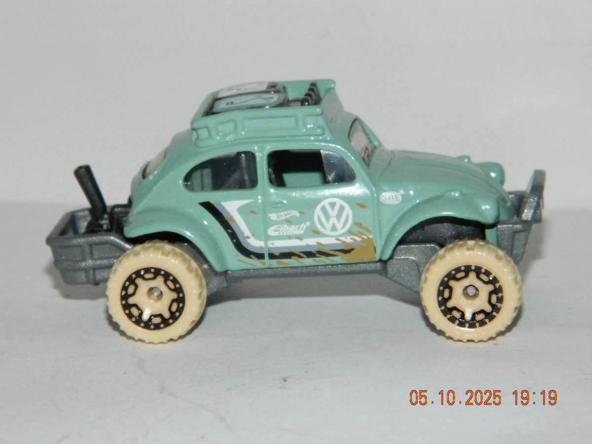 HOTWHEELS   -    -    VOLKSWAGEN  "BAJA BUG"