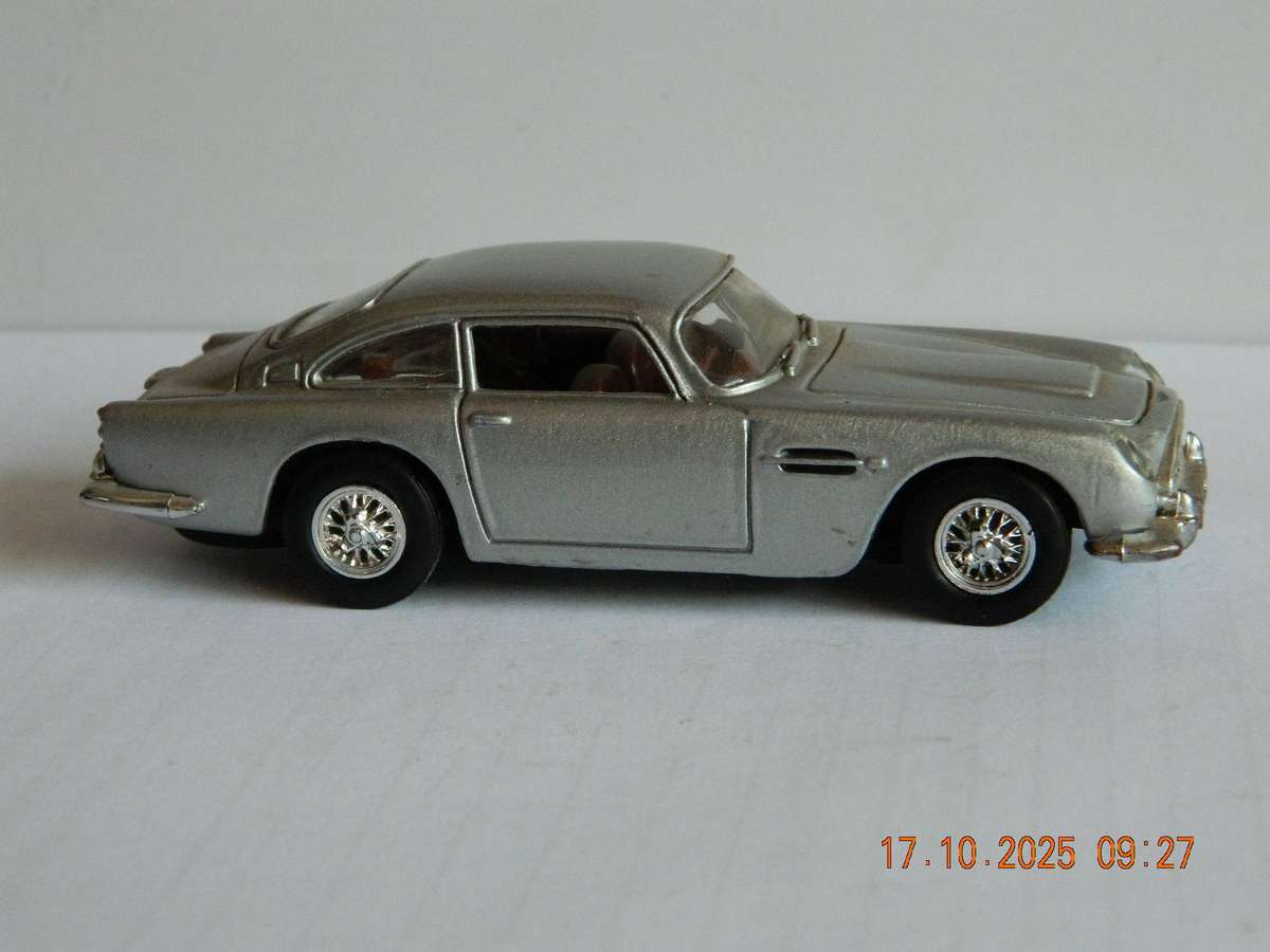 DELPRADO  COLLECTION  -   1950  ASTON MARTIN