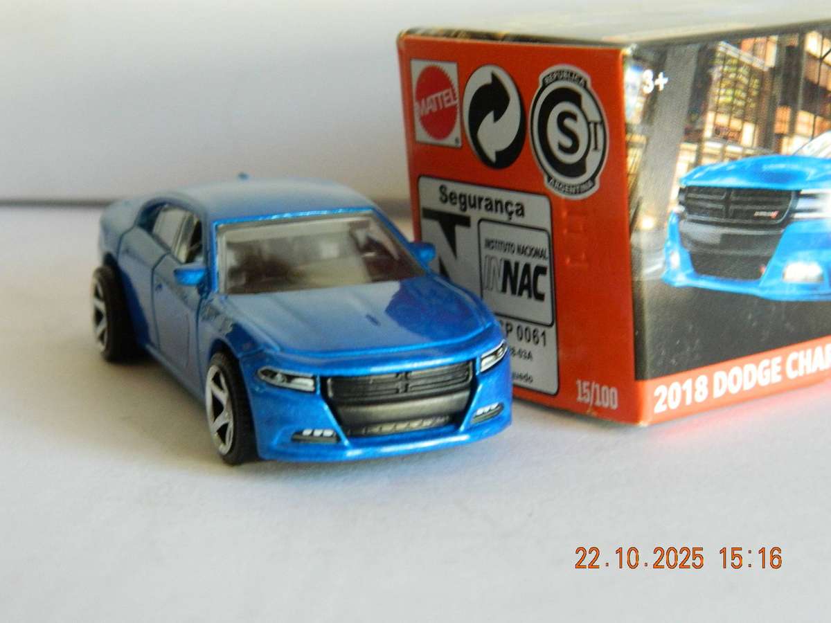 MATCHBOX  -  2018  DODGE CHARGER