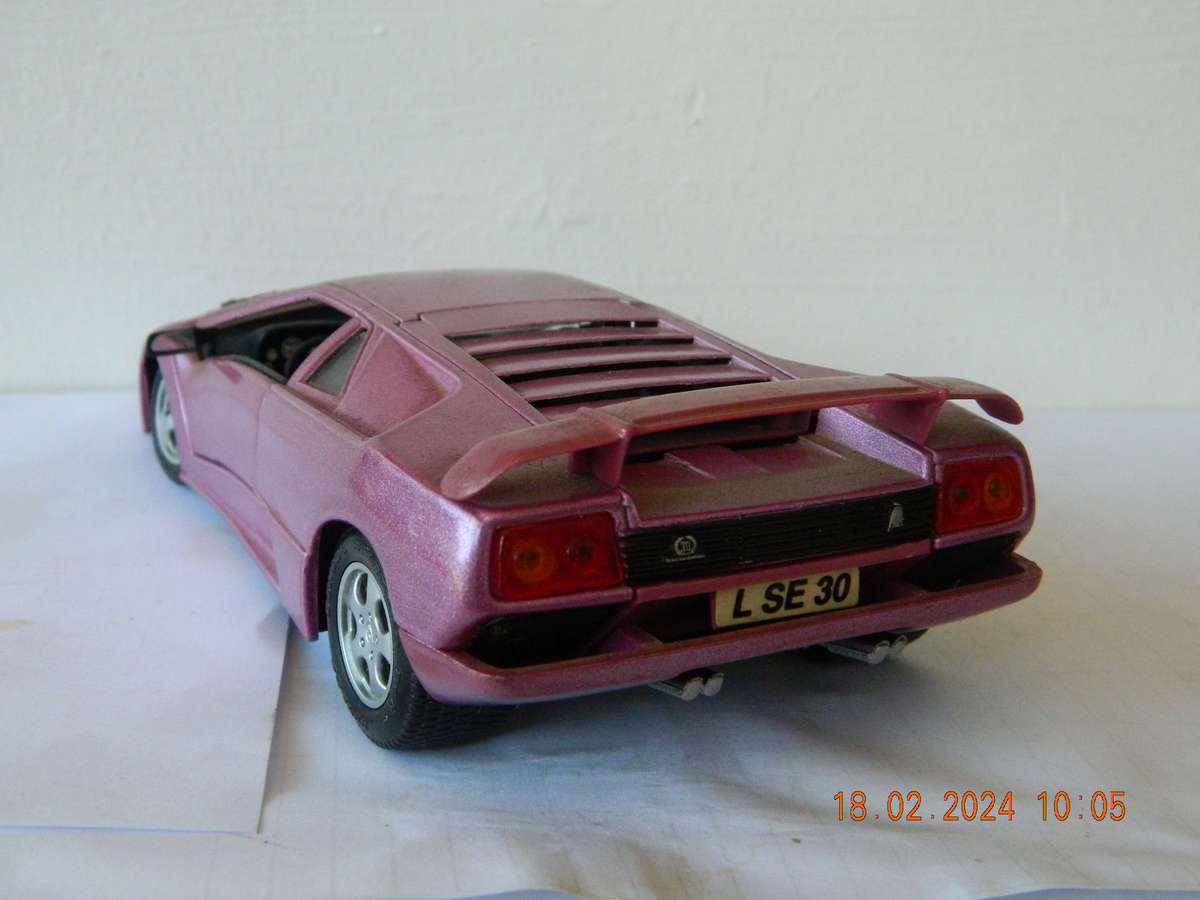 UNKNOWN MAKE  -  LAMBORGHINI