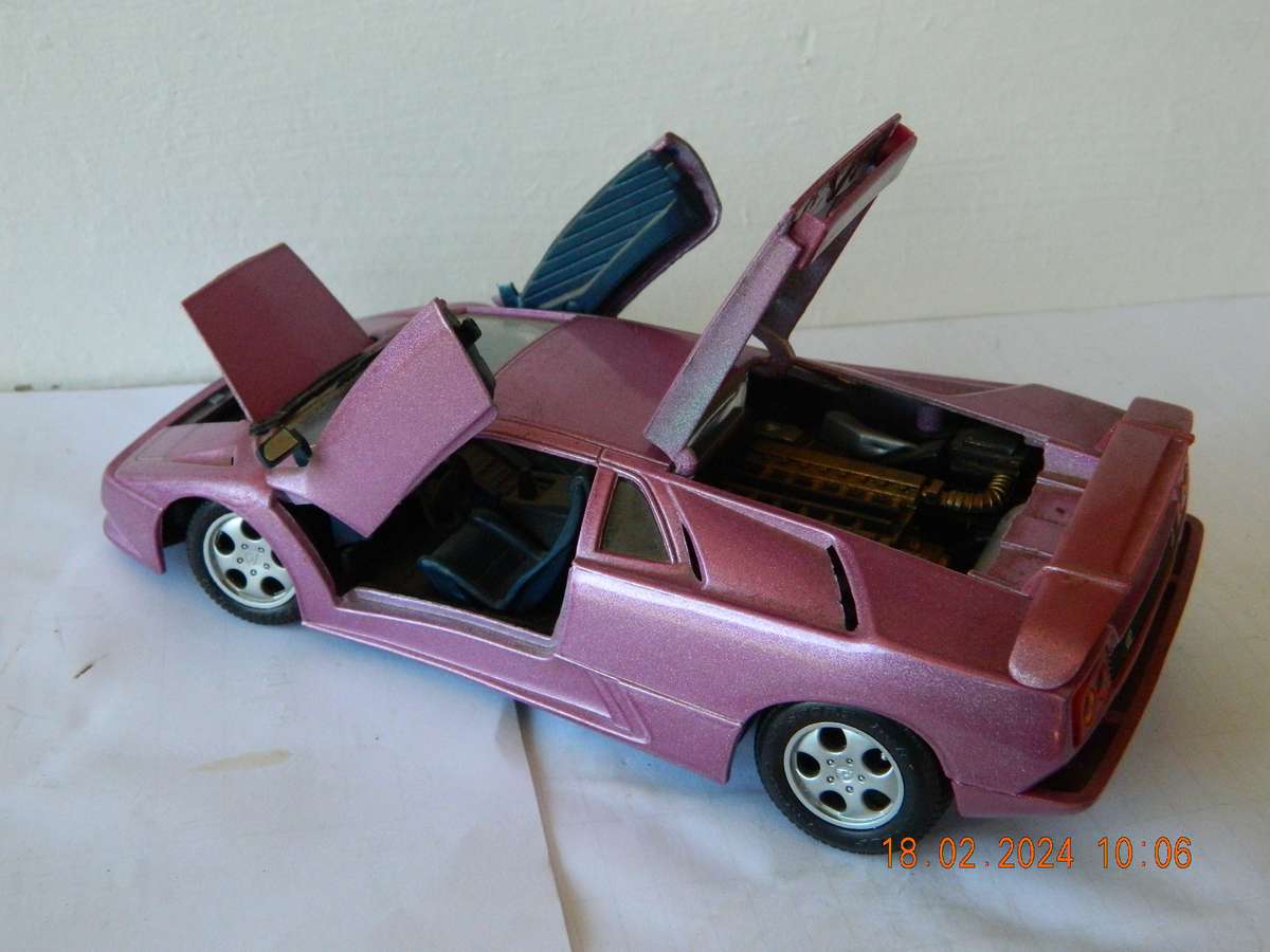 UNKNOWN MAKE  -  LAMBORGHINI