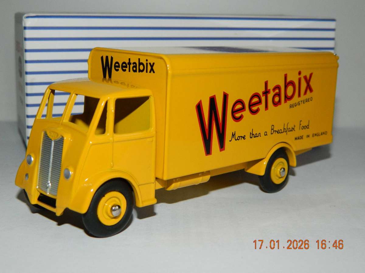 DAN TOYS  -  212  -  GUY VAN  (WEETABIX)
