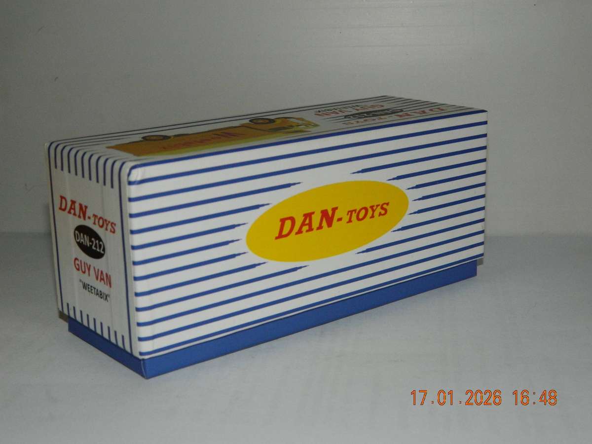 DAN TOYS  -  212  -  GUY VAN  (WEETABIX)