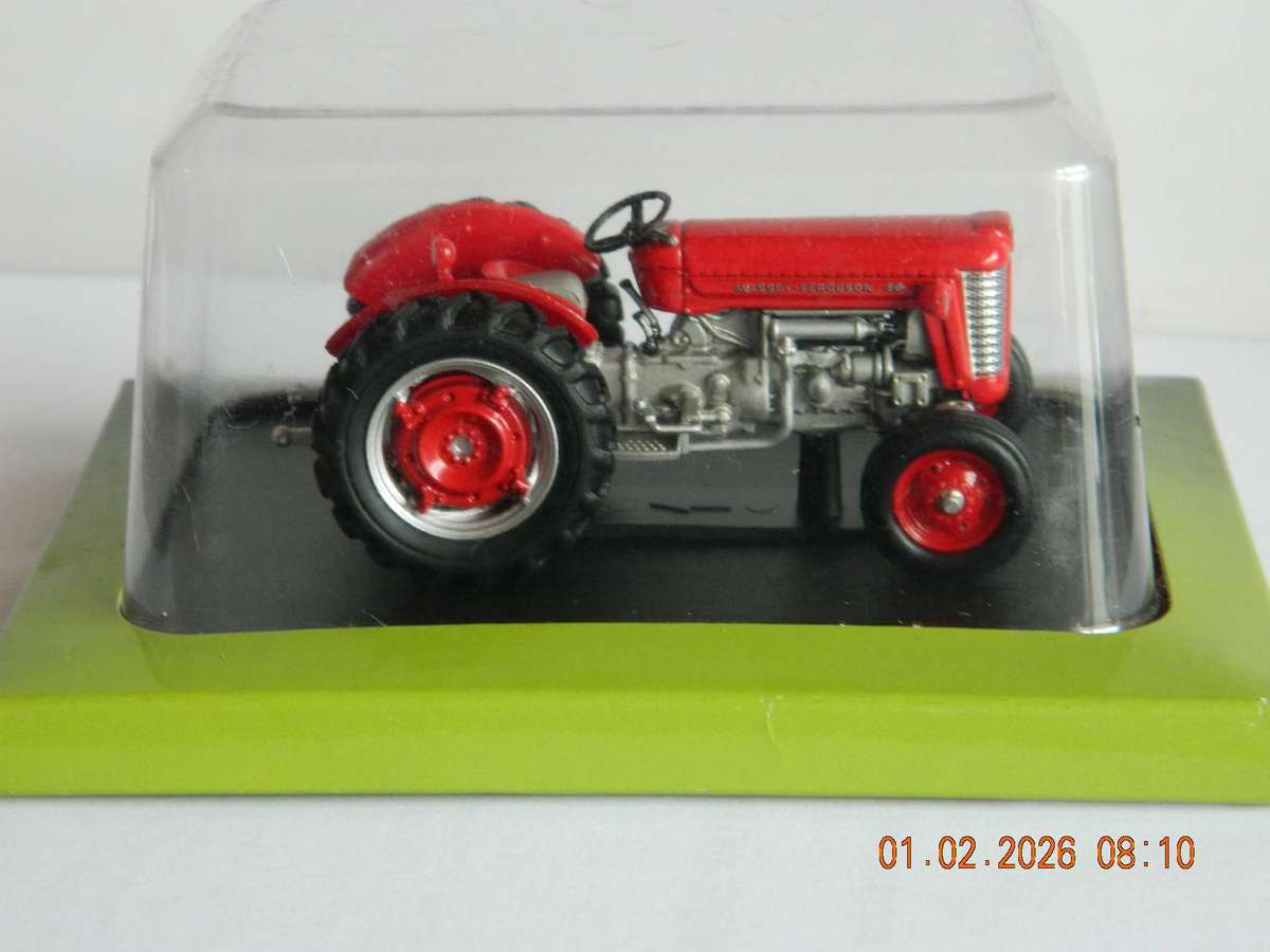 HATCHETTE PARTWORKS   -  29/137  UKK604103  -  MASSEY FERGUSON  50   -  1959  -  TRACTOR