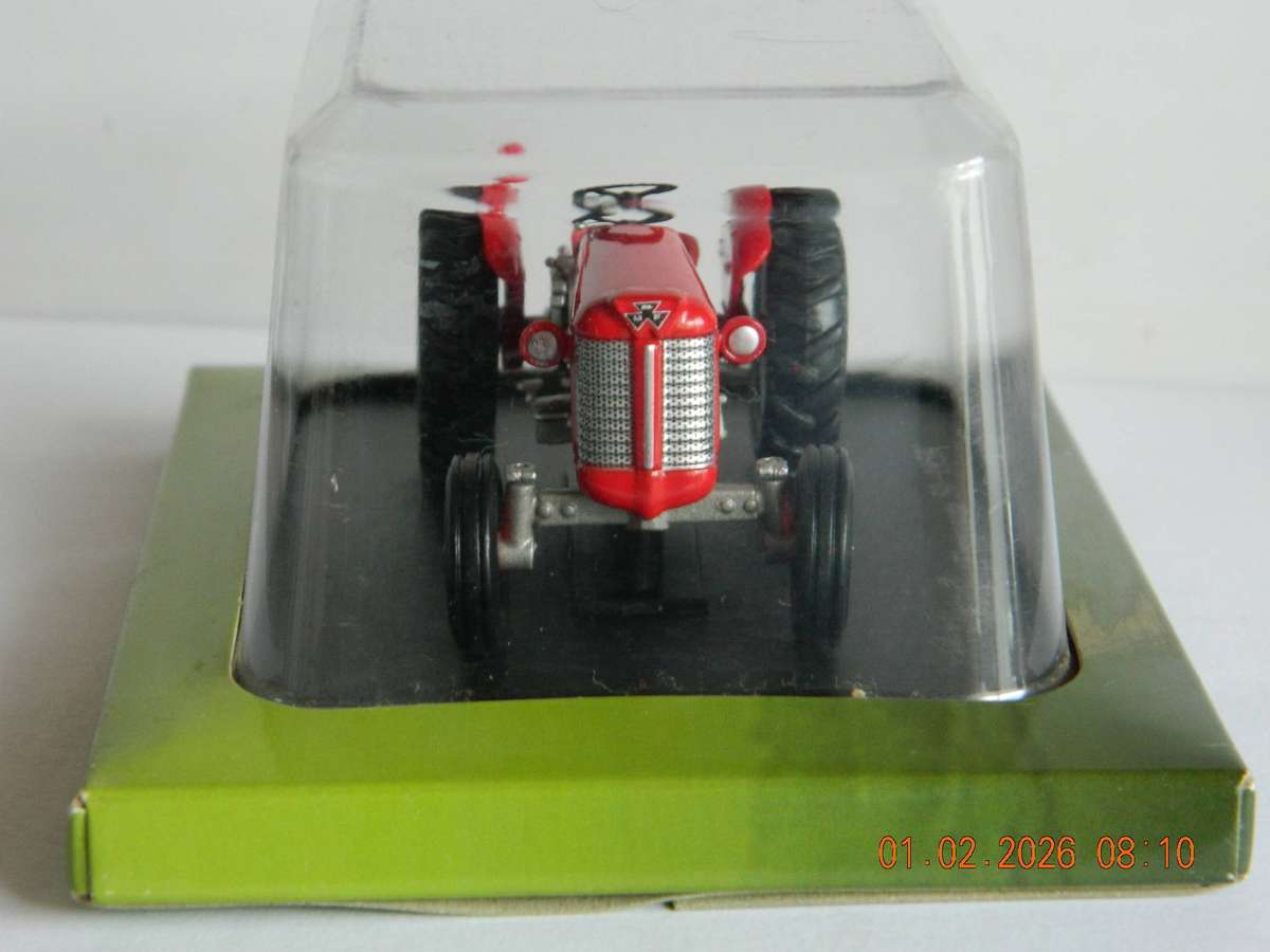HATCHETTE PARTWORKS   -  29/137  UKK604103  -  MASSEY FERGUSON  50   -  1959  -  TRACTOR
