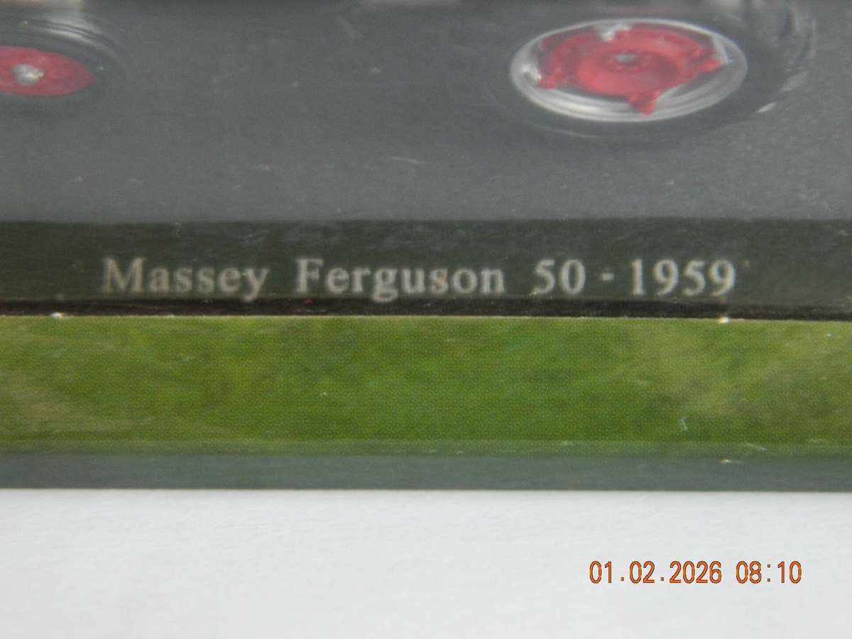 HATCHETTE PARTWORKS   -  29/137  UKK604103  -  MASSEY FERGUSON  50   -  1959  -  TRACTOR