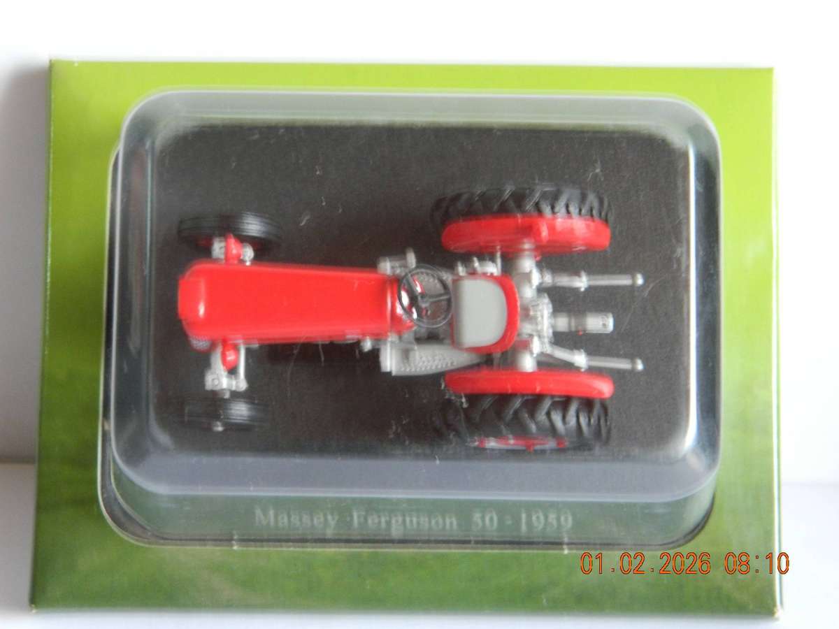 HATCHETTE PARTWORKS   -  29/137  UKK604103  -  MASSEY FERGUSON  50   -  1959  -  TRACTOR